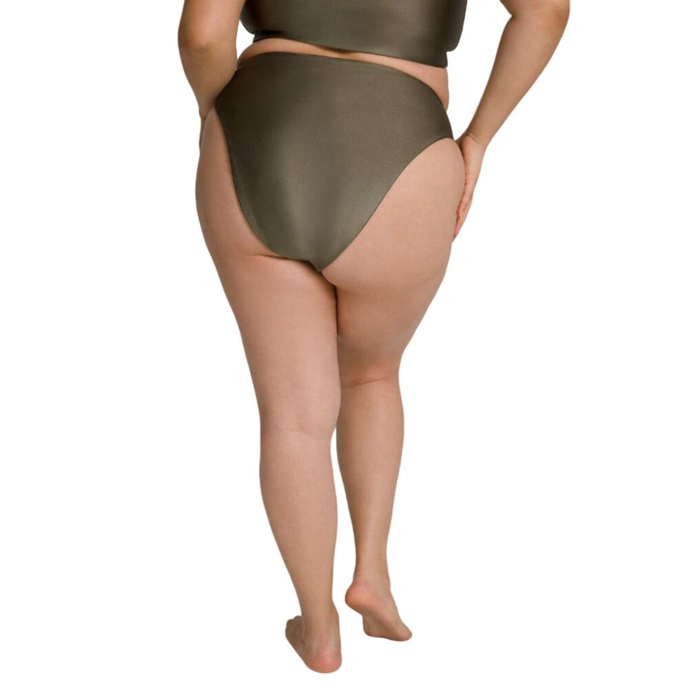 Good American Bikini Bottoms Reversible Sage Green Size GA 7 - 4xl - Picture 4 of 11